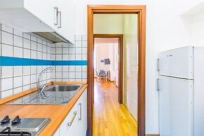 San Luigi Cozy Flat With Seaview