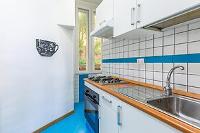 San Luigi Cozy Flat With Seaview