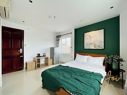 Joi Hospitality - Anthony