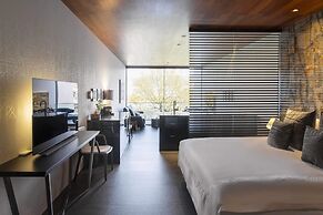 Kamo Residences by Reflections
