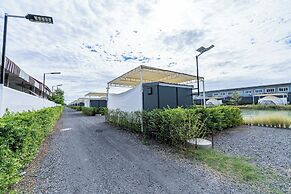 44 Residence And Resort