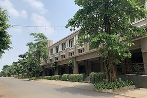 Velito At Podomoro Golf View Apartment