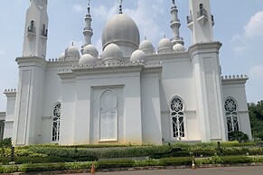 Velito At Podomoro Golf View Apartment