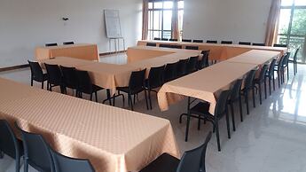 Frontiers Hotel & Lodges LTD