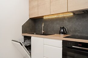 Apartment Dmowskiego by Renters Prestige