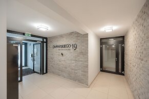 Apartment Dmowskiego by Renters Prestige