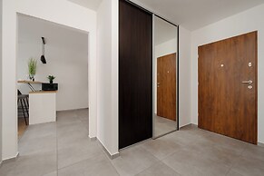 Apartment Dmowskiego by Renters Prestige