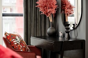 Apartment Dmowskiego by Renters Prestige