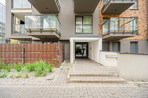 Apartment Dmowskiego by Renters Prestige