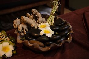 Madelise Adora Hotel