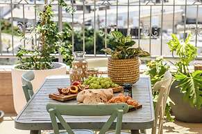 The Carmel House Apt hotel By Sea N Rent