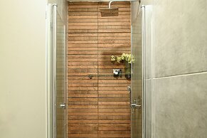 The Carmel House Apt hotel By Sea N Rent