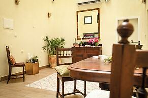 The Carmel House Apt hotel By Sea N Rent