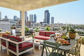 The Carmel House Apt hotel By Sea N Rent