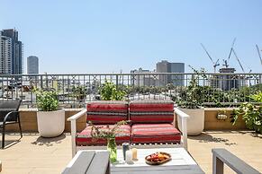 The Carmel House Apt hotel By Sea N Rent