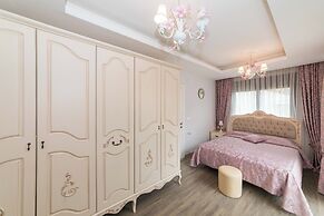 Gunes Villa 2 İcmeler
