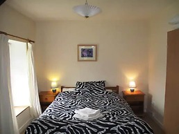 Lovely 7-bed Apartment in Llandysul