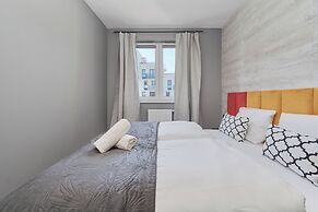 Apartment Dluga 57F by Renters