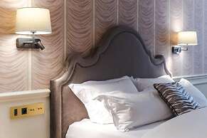 Hotel Unicus Palace Old Town - Destigo Hotels