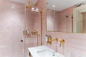 Hotel Unicus Palace Old Town - Destigo Hotels