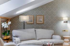 Hotel Unicus Palace Old Town - Destigo Hotels