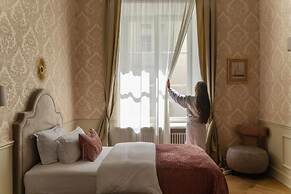 Hotel Unicus Palace Old Town - Destigo Hotels