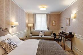 Hotel Unicus Palace Old Town - Destigo Hotels