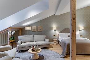 Hotel Unicus Palace Old Town - Destigo Hotels