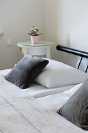 Spacious Targowek Apartment by Renters