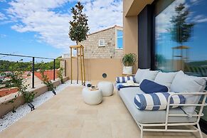 Hedera Estate, Hedera Studio 1