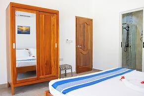 Macmillan's Holiday Villas