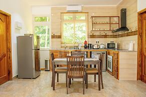 Macmillan's Holiday Villas