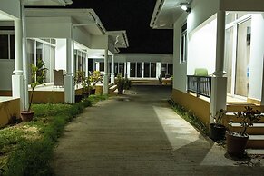 Macmillan's Holiday Villas