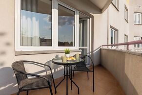 Apartment Wojciechowskiego by Renters