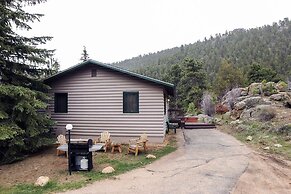 Sunnyside Knoll: 17 2 Bedroom Cabin