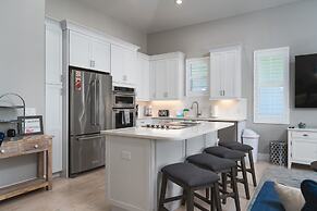 134 Pearl St 3 Bedroom Home by RedAwning