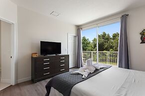 Priceless Peace At Serenity By Shine Villas. 081 3 Bedroom Townhouse