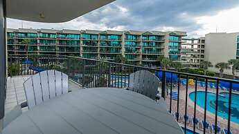 Phoenix On The Bay 1310 2 Bedroom Condo by Redawning