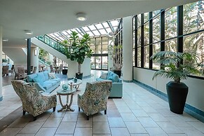 Phoenix On The Bay 1310 2 Bedroom Condo by Redawning