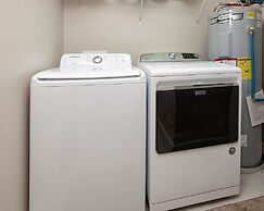 Phoenix On The Bay 1310 2 Bedroom Condo by Redawning