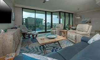 Phoenix On The Bay 1310 2 Bedroom Condo by Redawning