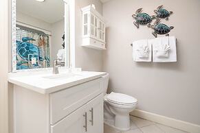 Phoenix On The Bay 1310 2 Bedroom Condo by Redawning