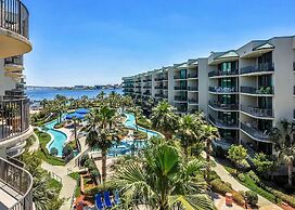 Phoenix On The Bay 1310 2 Bedroom Condo by Redawning