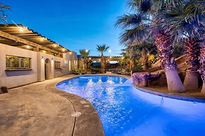 Mollie's Landing 7 Bedroom Home