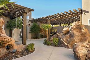 Mollie's Landing 7 Bedroom Home