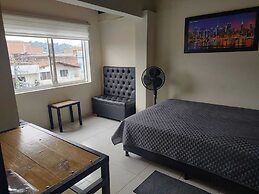 HOGAR DEL VIAJERO MEDELLIN