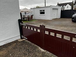 Immaculate sea View 4-bed House in Portstewart