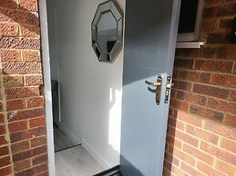 Stunning Well Decorated 1bed Apartment in Dartford