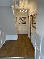 Beautiful 5-bed House in Walsall