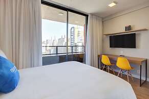 Roomo OY Frei Caneca Residencial